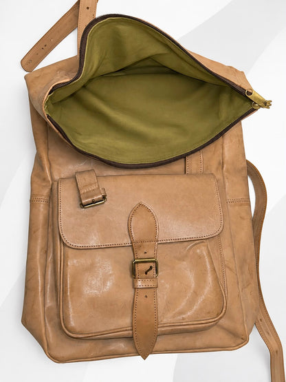 L’Élégance Nomade: Sac à Dos Cuir Fait Main - Fès