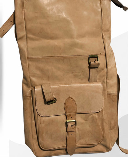 L’Élégance Nomade: Sac à Dos Cuir Fait Main - Fès